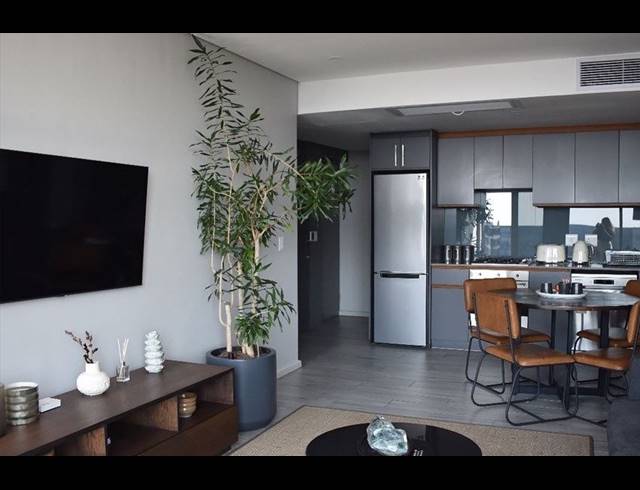 2 BEDROOM APARTMENT TO LET IN UMHLANGA CENTRAL